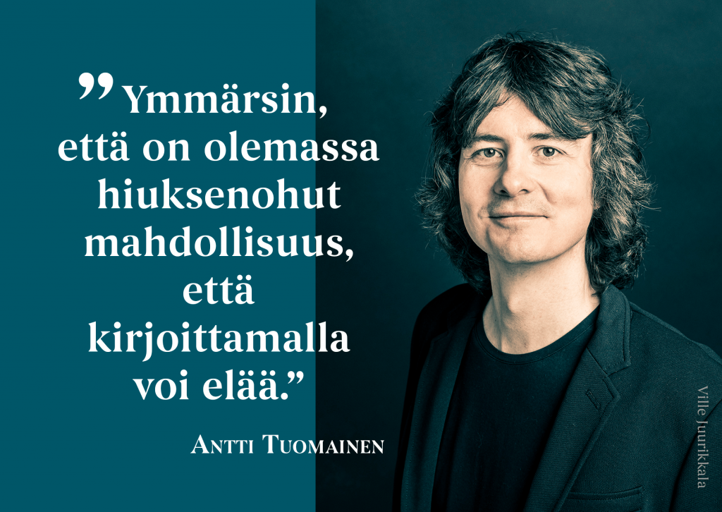 Kirjailija Antti Tuomainen